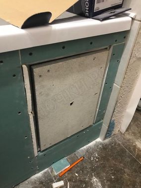 Люк под плитку Нажимной Секрет-Лайт 250*650 Люк под плитку Нажимной Секрет-Лайт 250*650