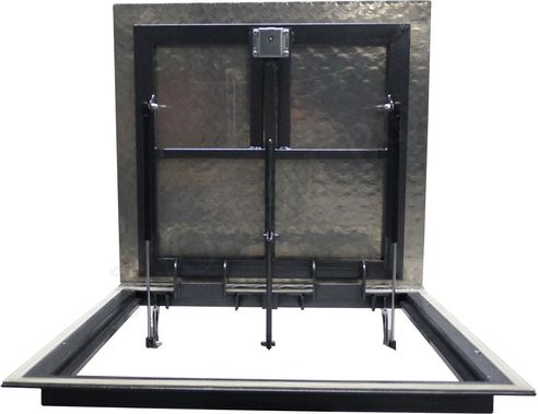 Уличный люк Дворник Уголок, алюминиевый рифленый лист 600*2000 Уличный люк Дворник Уголок, алюминиевый рифленый лист 600*2000