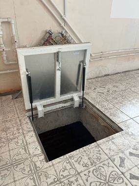 Напольный люк Невидимка-бюджет 1000*1200 Напольный люк Невидимка-бюджет 1000*1200